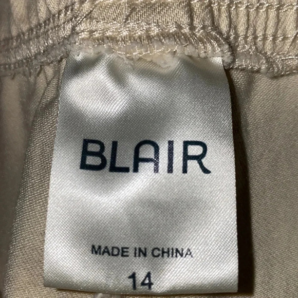 BLAIR pull on elastic waistband capri pants 2 front pockets high rise size 14 - Picture 4 of 8